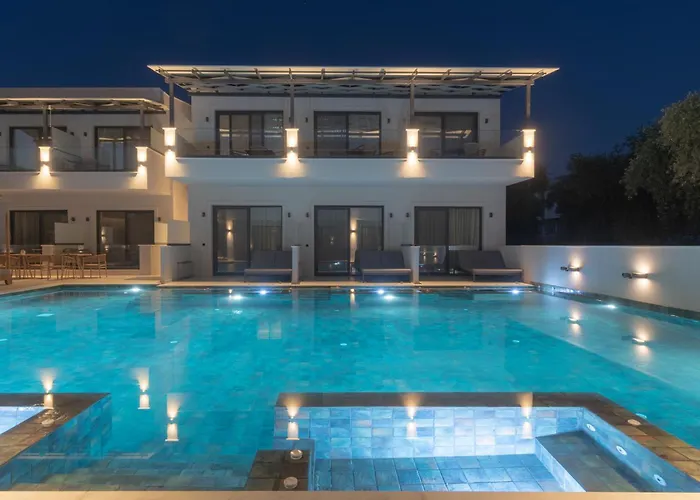 Alora Luxury - Adults Only לימנאס
