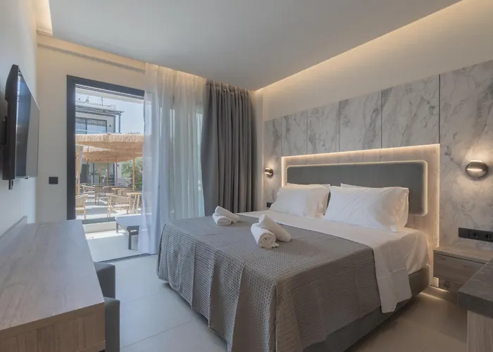 מלון Alora Luxury - Adults Only *