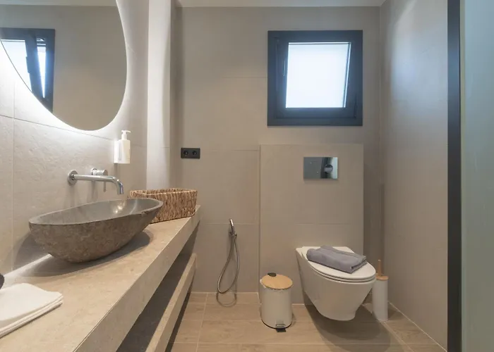 Alora Luxury - Adults Only לימנאס