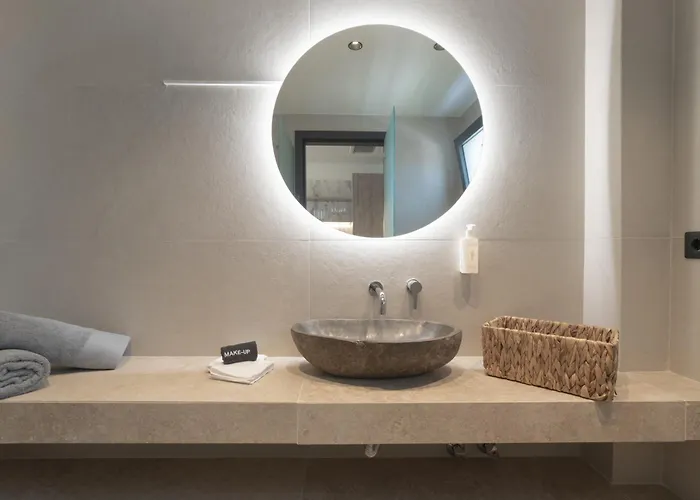 Alora Luxury - Adults Only מלון לימנאס